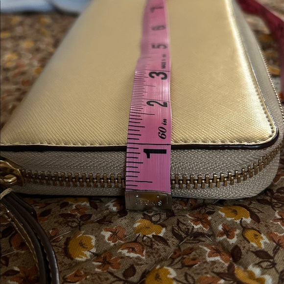 Kate Spade Metallic Gold Wallet/Clutch - Picture 15 of 15